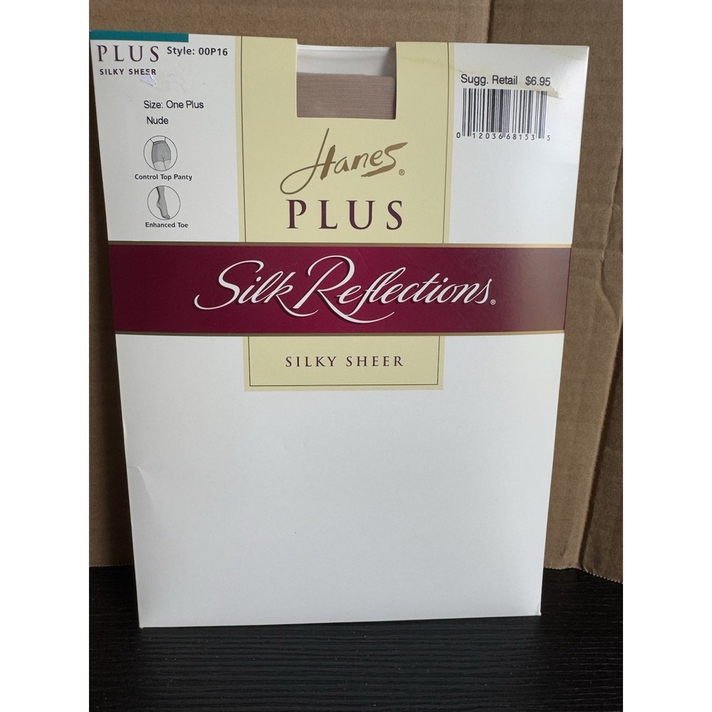 HANES Silk Reflections Plus Silky Sheer Control Top Nude Pantyhose 00P16